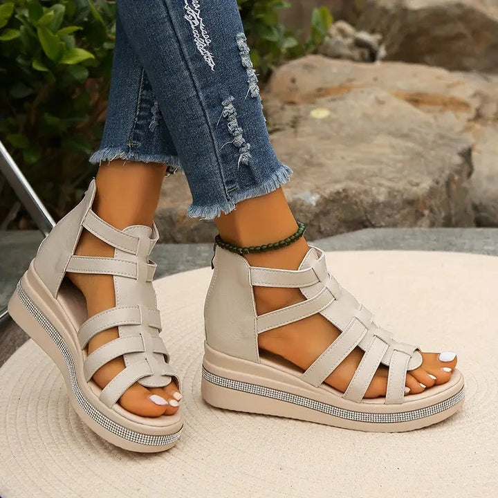CHLOE - Sandalias Elegantes con Tacón Cuña