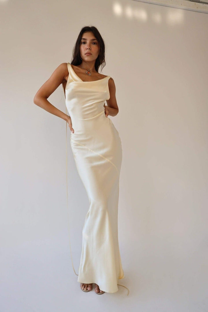 Charlotte™ | Elegante Vestido Maxi de Seda con Espalda Abierta