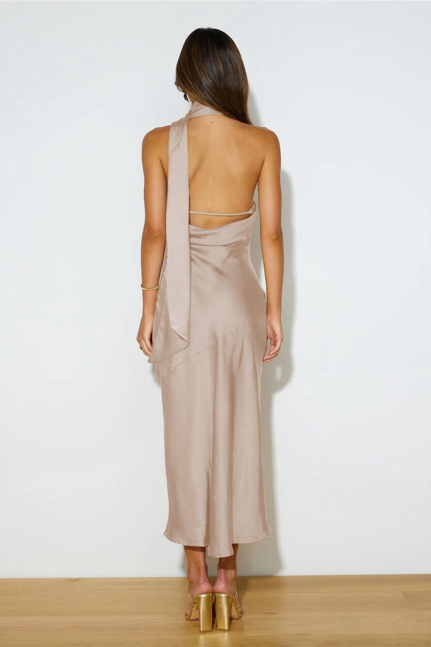 Chloe™ | Vestido Midi de Seda Luxe con Cuello Halter