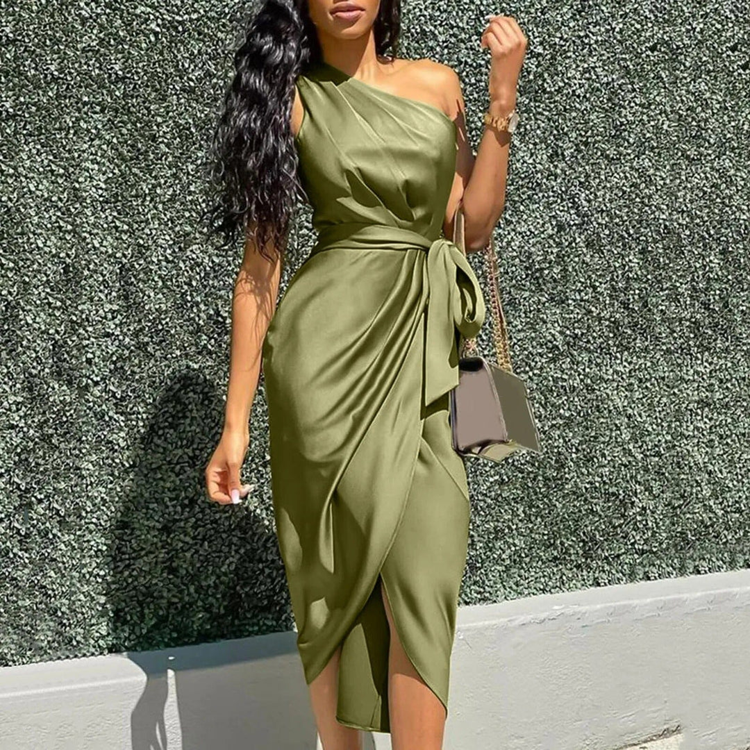 Eve™ | Vestido Maxi Asimétrico de Seda con Volantes