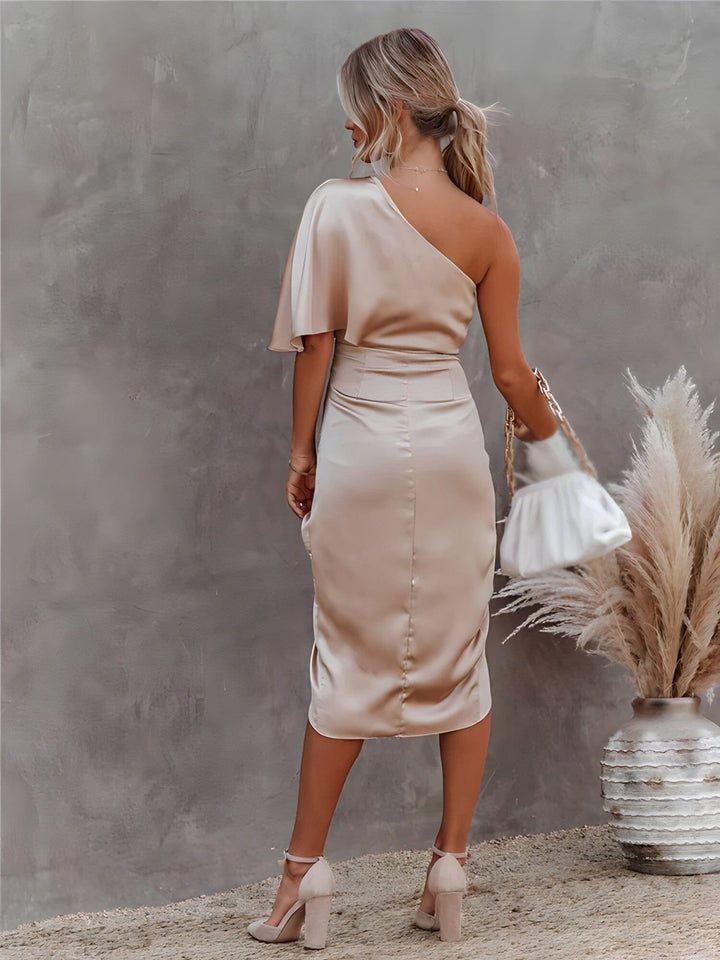 Kyra™ | Elegante Vestido de Seda con Aberturas