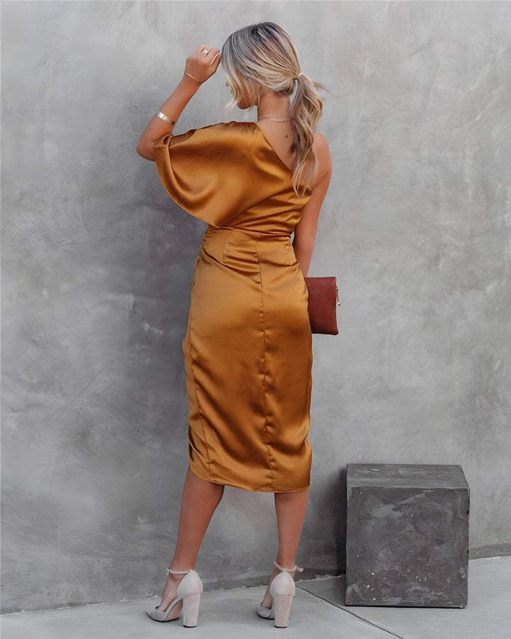 Kyra™ | Elegante Vestido de Seda con Aberturas