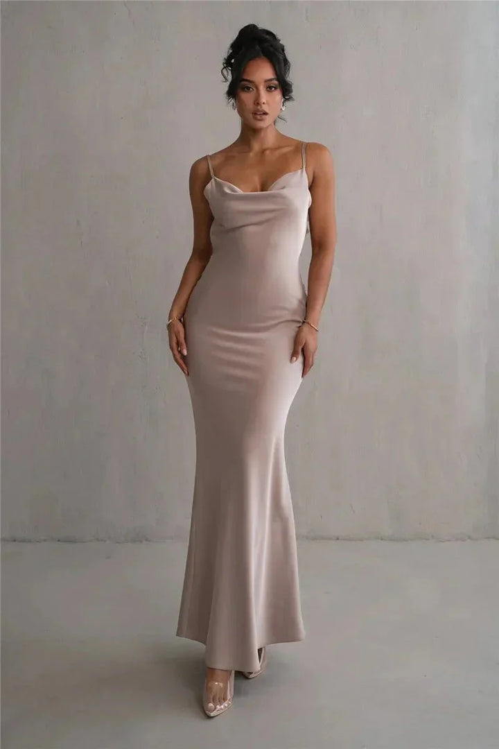 Nina™ | Vestido de fiesta de lujo en seda con volantes