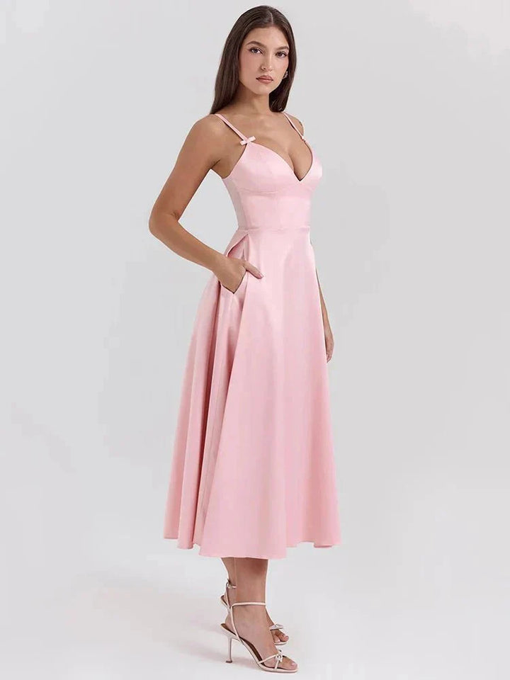 Tiffany™ | Luxe Vestido de Satén con Tirantes Finos